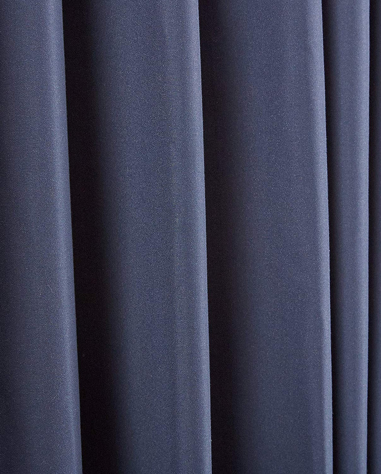 Amazon Basics Set de Cortina de oscurecimiento, 132 x 160 cm, Color Azul Marino